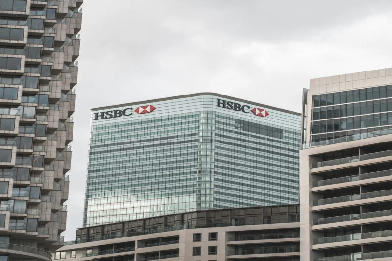 ‘And so it begins’ - Mortgage lenders kick rates back up amid Middle East crisis
